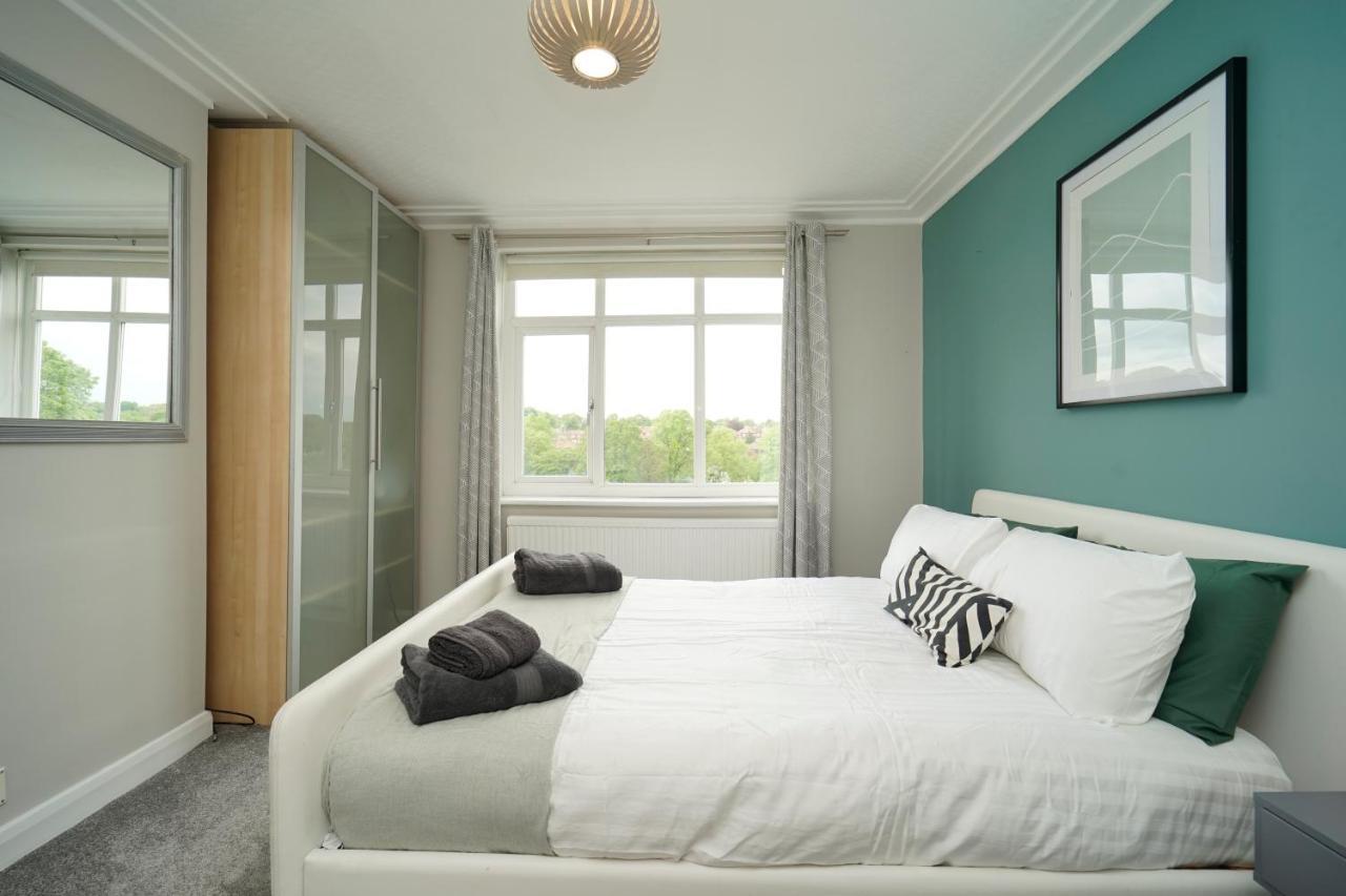Stunning 5 Bed House In Chapel Allerton, Sleeps 9 Лидс Экстерьер фото